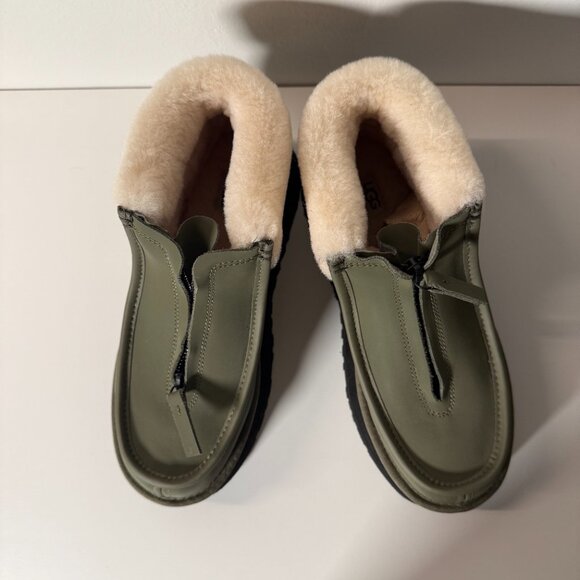 UGG Funkette Boot  W7 - Picture 3 of 6